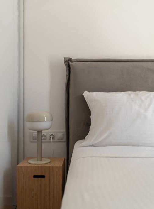Bright & Airy 2Bd Apt Close To National Garden أثينا المظهر الخارجي الصورة