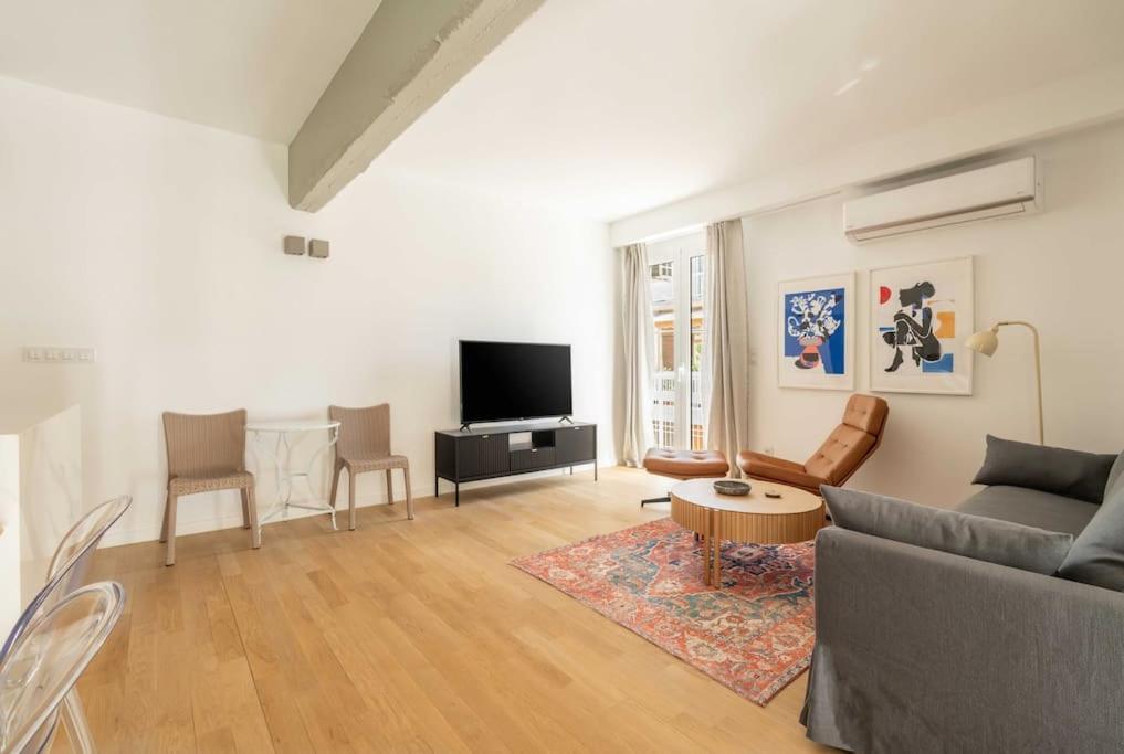 Bright & Airy 2Bd Apt Close To National Garden أثينا المظهر الخارجي الصورة